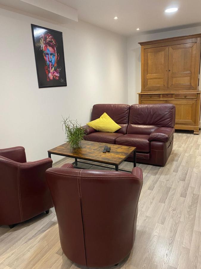La Chambre D'Angele Sedan Εξωτερικό φωτογραφία