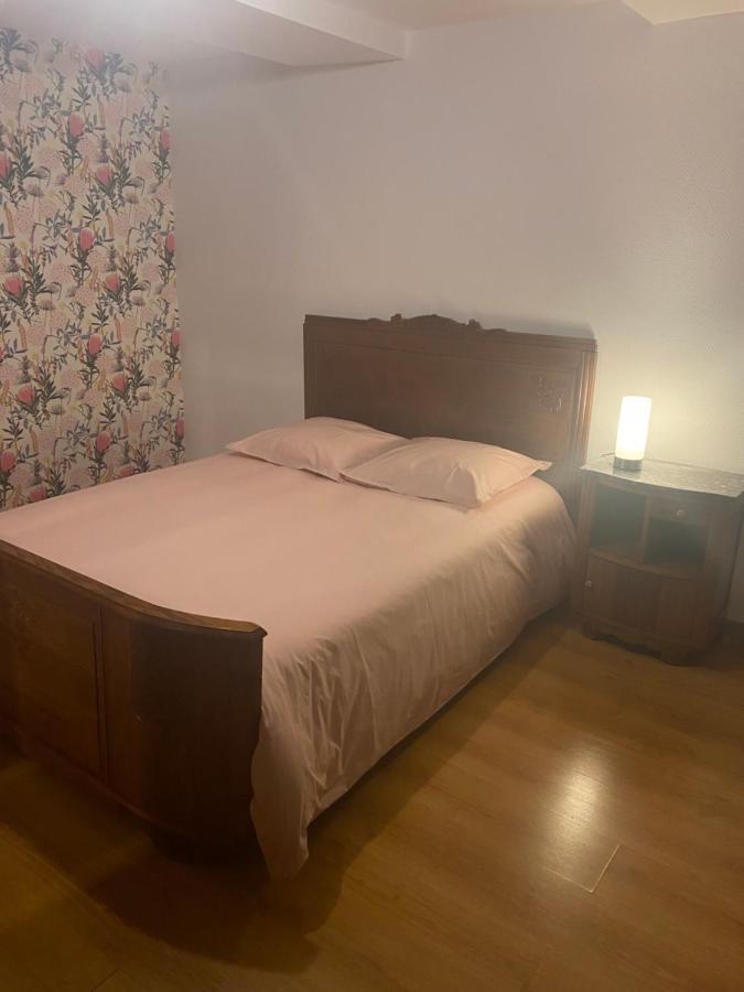 La Chambre D'Angele Sedan Εξωτερικό φωτογραφία